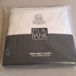 Jos. A. Bank plain white tshirts - set of three